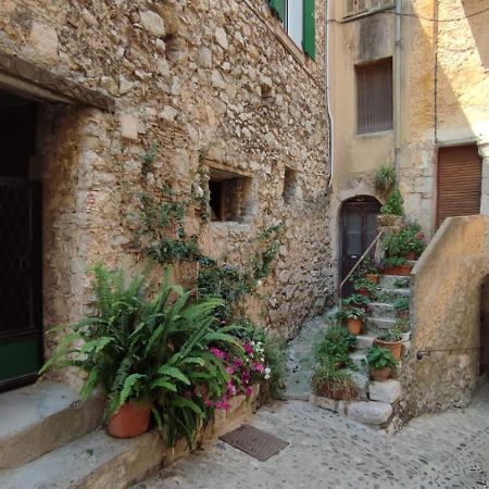 Charmant Appartement De Village Renove Gorbio Kültér fotó