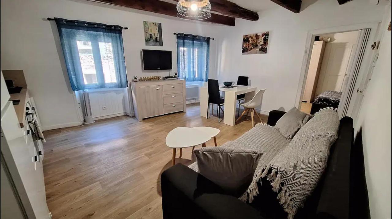 Charmant Appartement De Village Renove Gorbio Kültér fotó